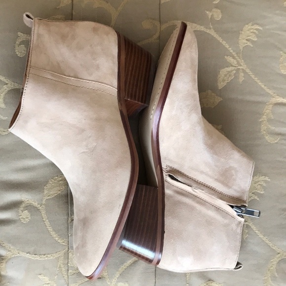 J. Crew ankle boots- NEW - Picture 8 of 8